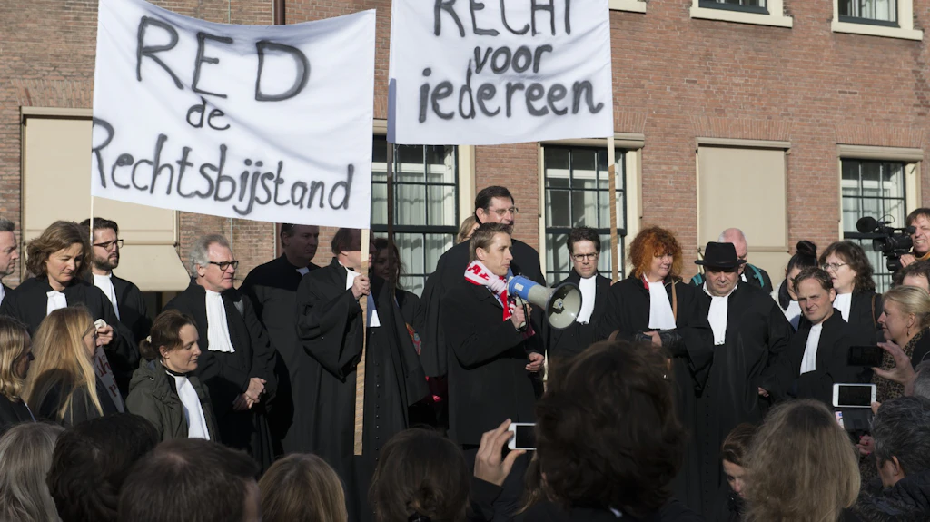 Afbeelding protest red de zorg