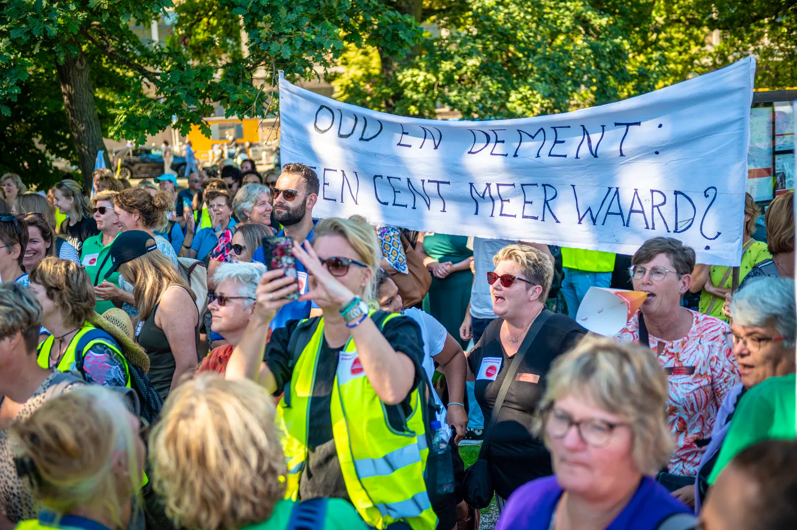 Afbeelding protest red de zorg