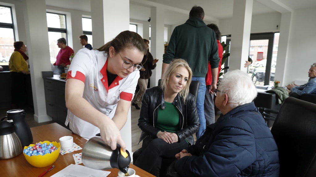 Afbeelding voor Menswaardige zorg