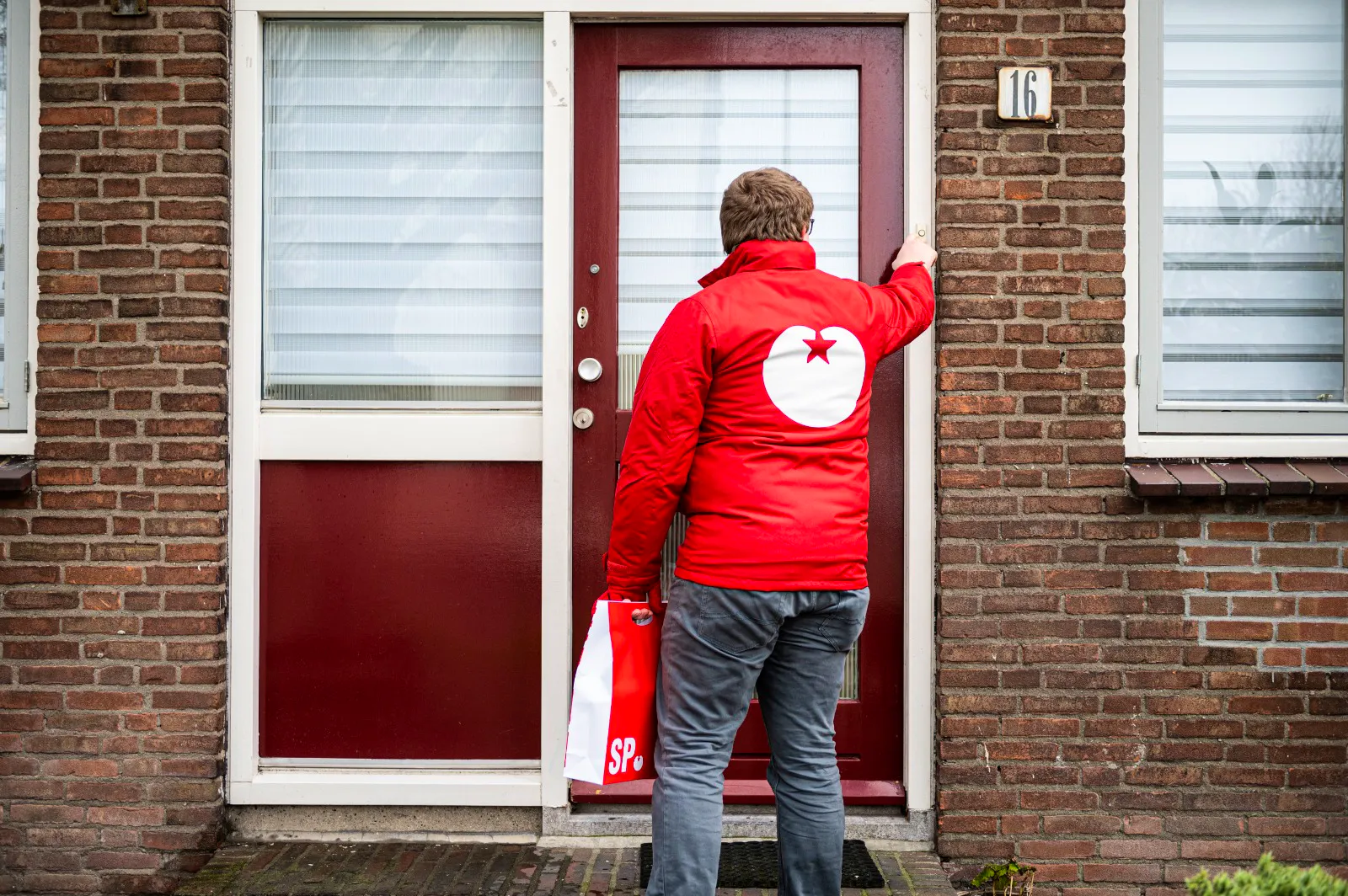 Afbeelding protest red de zorg