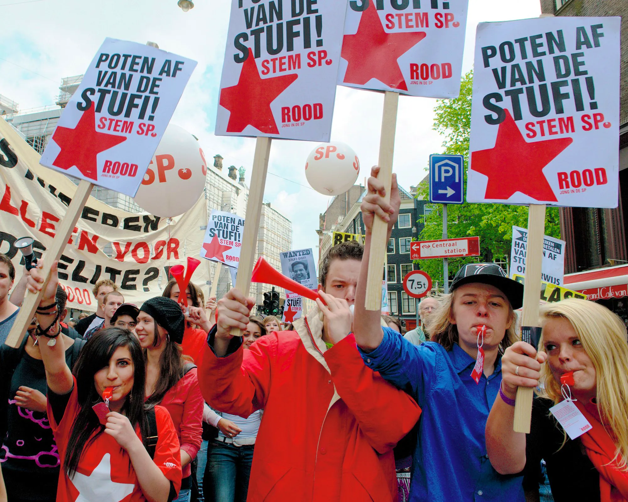 Afbeelding protest red de zorg