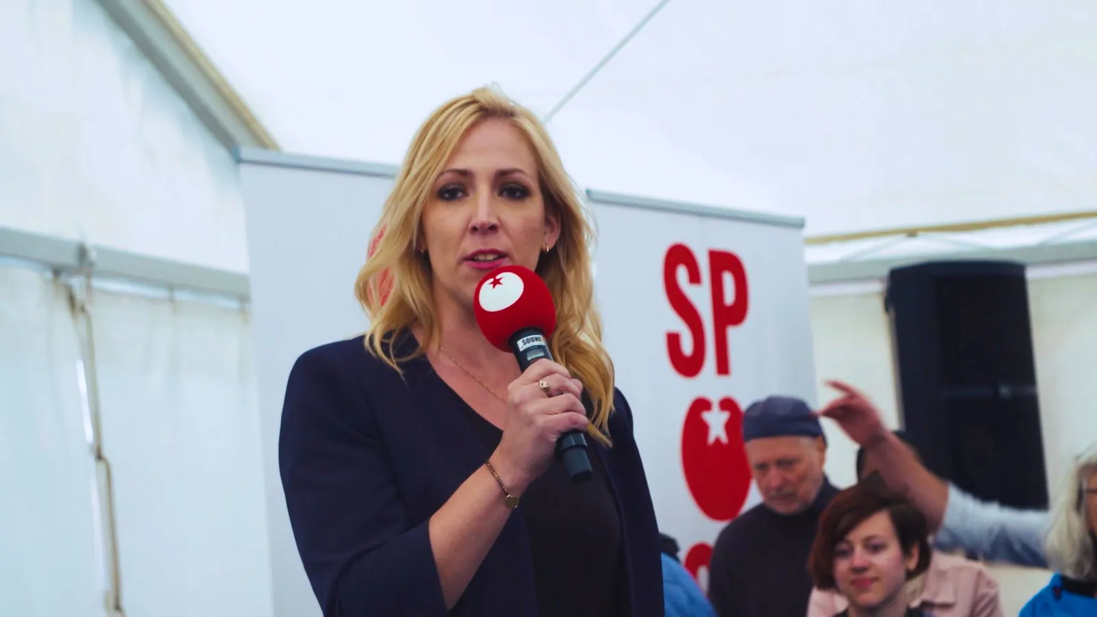 Afbeelding protest red de zorg