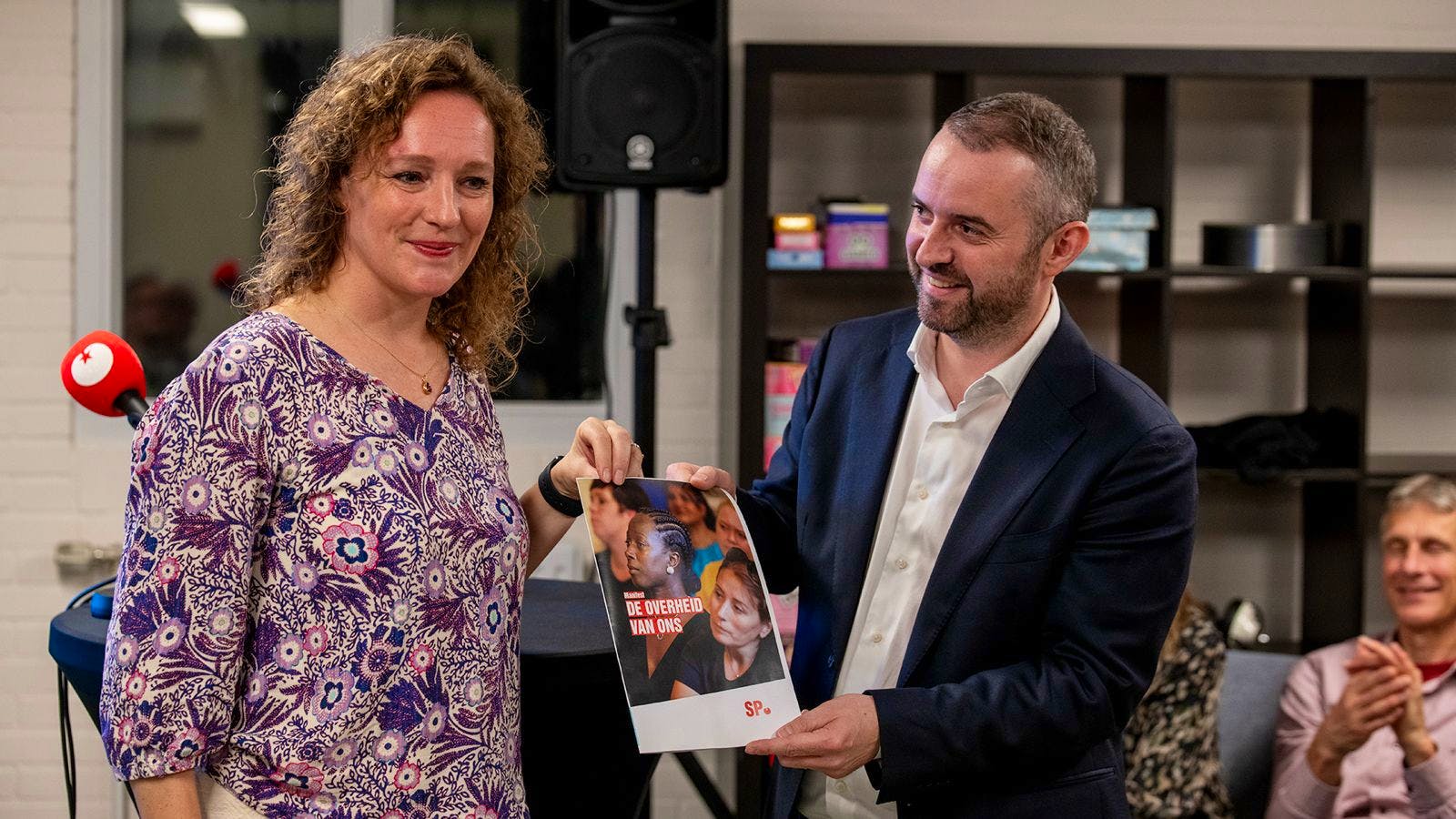 SP presenteert De overheid is van ons