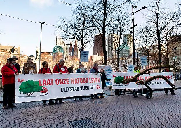 Afbeelding protest red de zorg