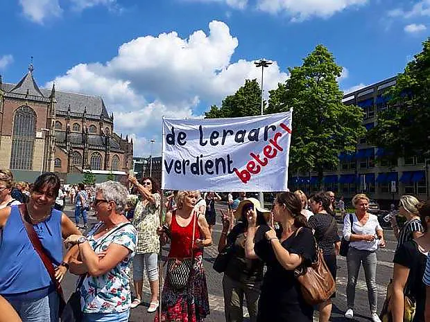 Afbeelding protest red de zorg