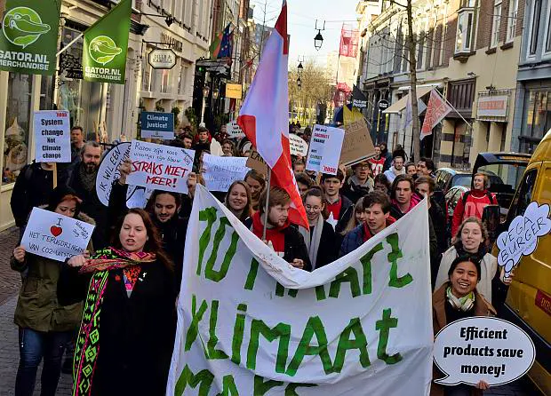 Afbeelding protest red de zorg