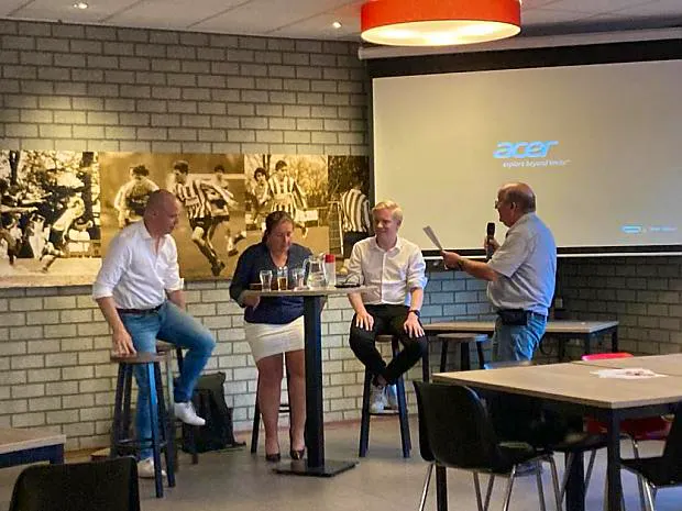Afbeelding protest red de zorg