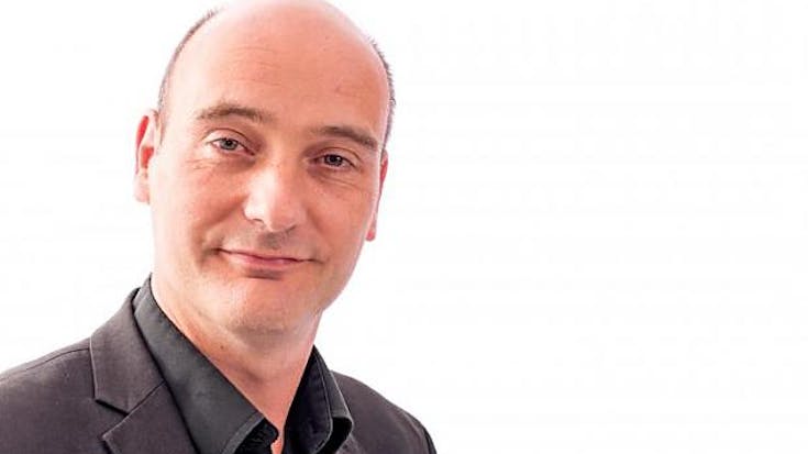 SP-kamerlid Jasper van Dijk stelt vragen over problemen AZC