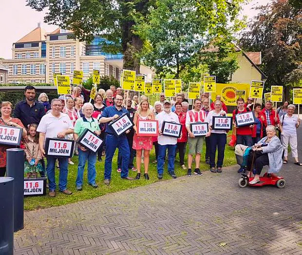 Afbeelding protest red de zorg