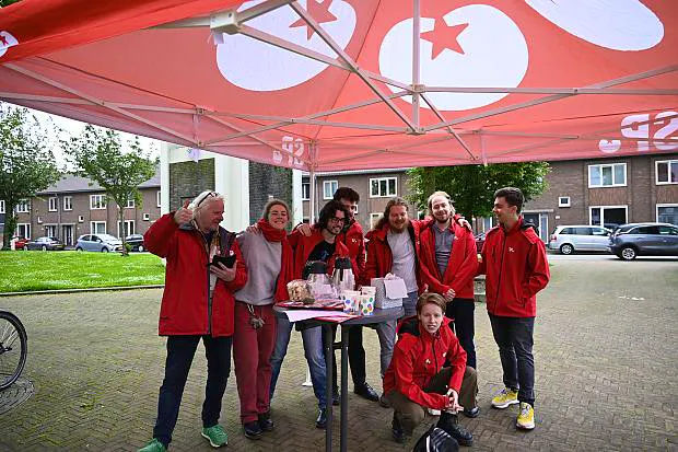 Afbeelding protest red de zorg