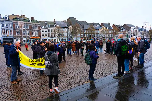 Afbeelding protest red de zorg