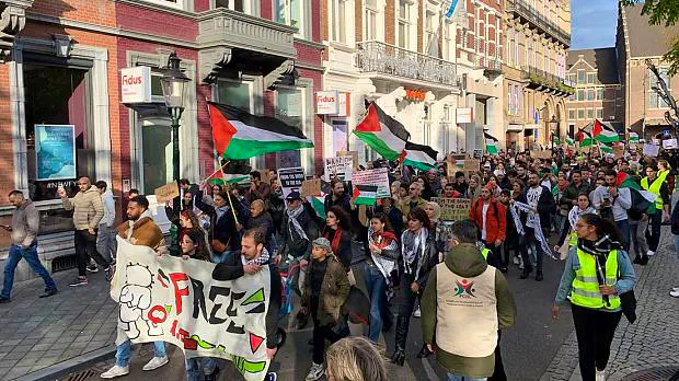 Afbeelding protest red de zorg