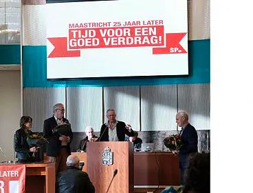 Afbeelding protest red de zorg