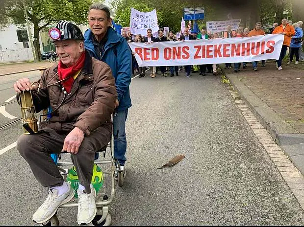 Afbeelding protest red de zorg