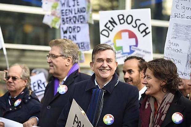 KOM OOK NAAR HET NATIONAAL ZORGDEBAT!