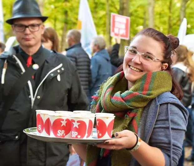 Afbeelding protest red de zorg