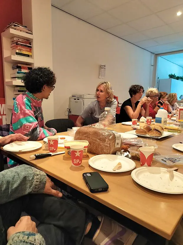 Afbeelding protest red de zorg
