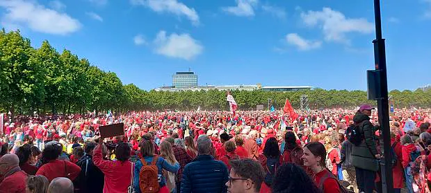 Afbeelding protest red de zorg