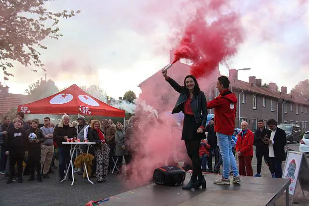 Afbeelding protest red de zorg