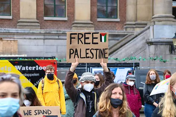 Afbeelding protest red de zorg