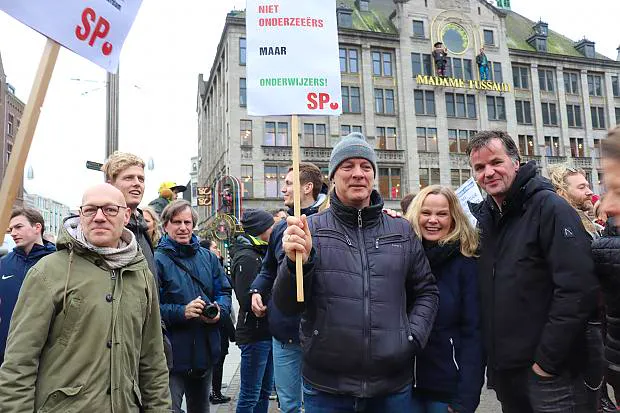 Afbeelding protest red de zorg