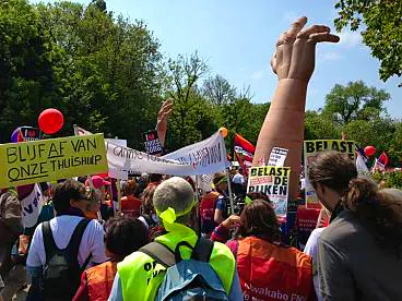 Afbeelding protest red de zorg
