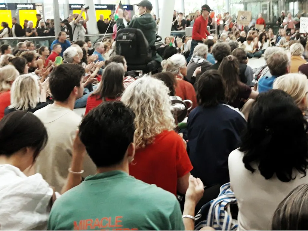 Afbeelding protest red de zorg