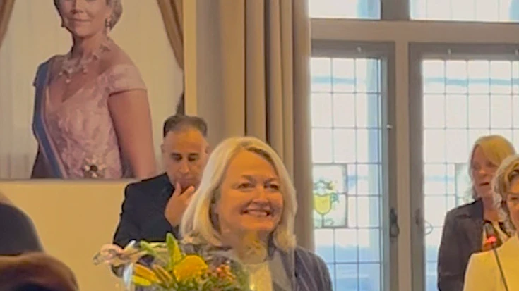 Beëdigd: Laila Kuiper nu officieel raadslid!
