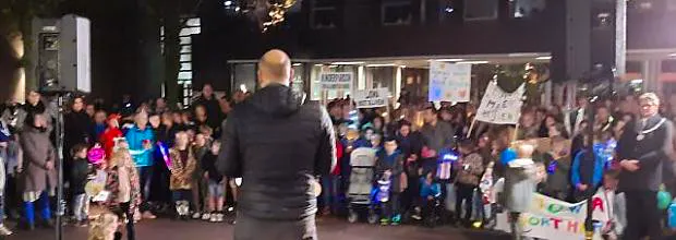 Afbeelding voor Mars ‘Ljowa moet hier blijven’. De SP was, als enige politieke partij, erbij