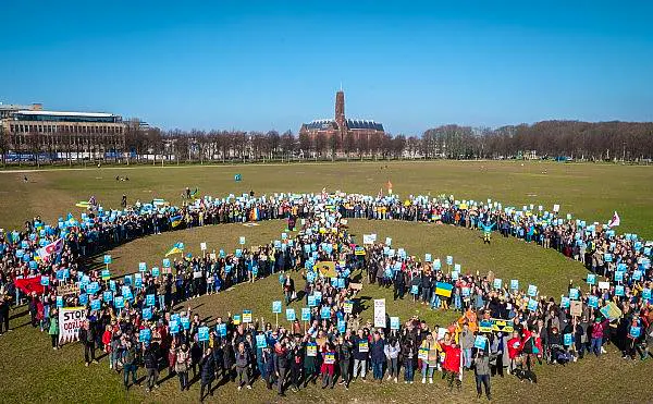 Afbeelding protest red de zorg