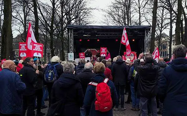 Afbeelding protest red de zorg