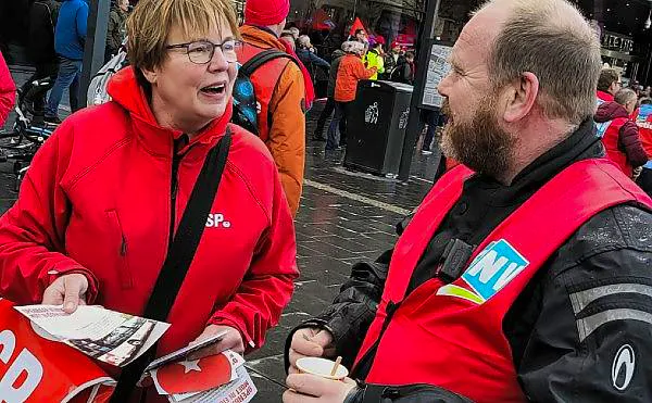 Afbeelding protest red de zorg