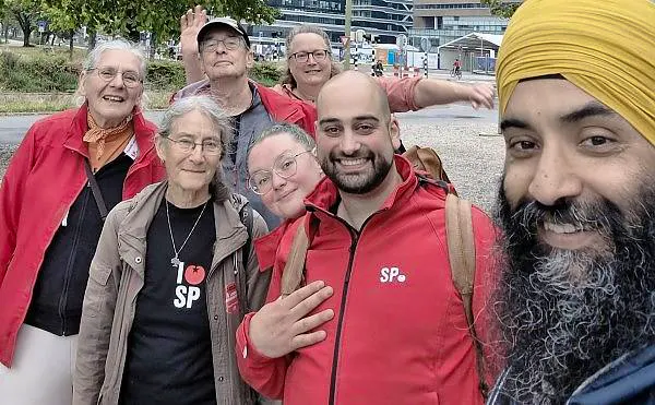 Afbeelding protest red de zorg