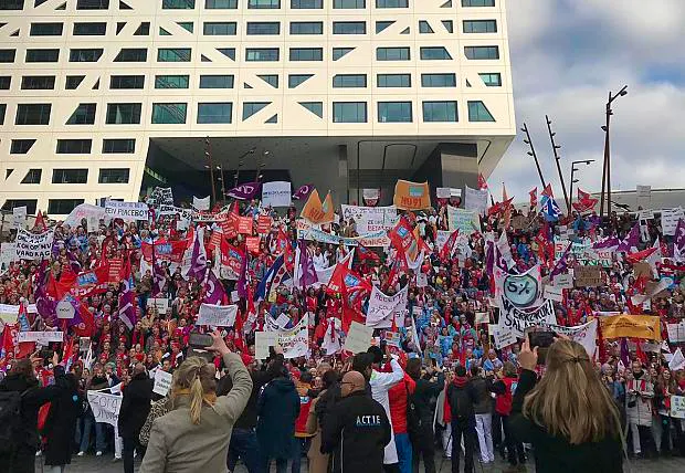 Afbeelding protest red de zorg