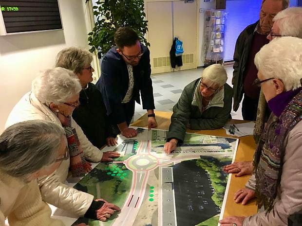 Zwanensingel op de schop