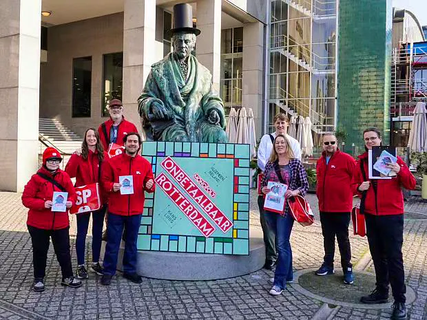 'Rotterdam voor mensen, niet voor winst!' Steun voor woonplan 'Wonen zonder Winst' groeit