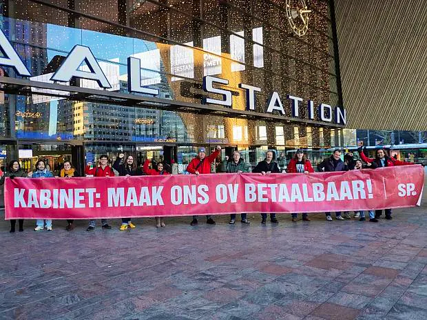 Maak ons OV betaalbaar!