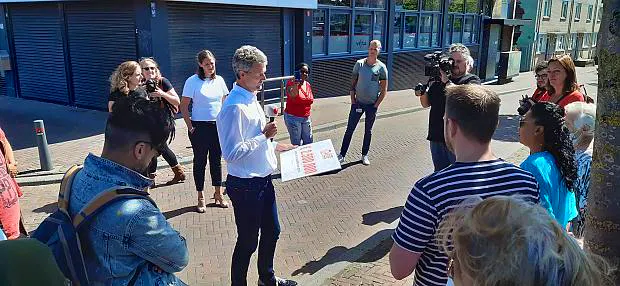 Afbeelding protest red de zorg