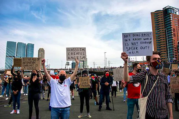 Afbeelding protest red de zorg