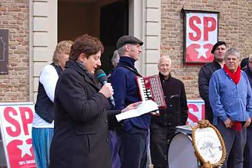 Afbeelding protest red de zorg