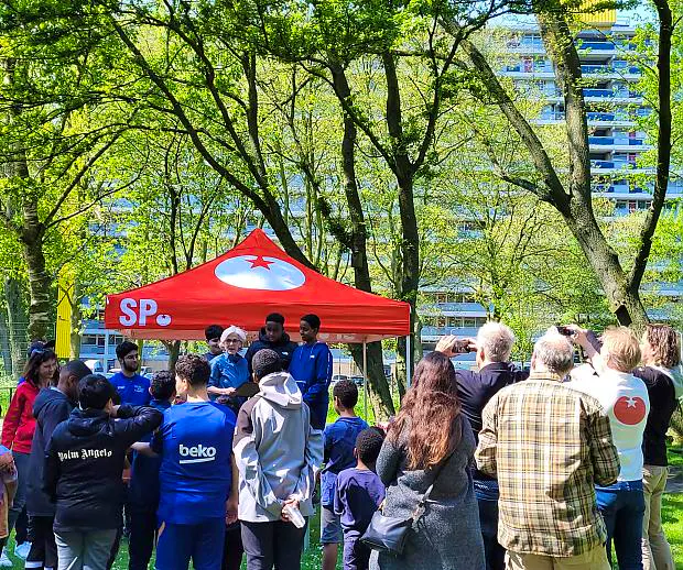 Afbeelding protest red de zorg